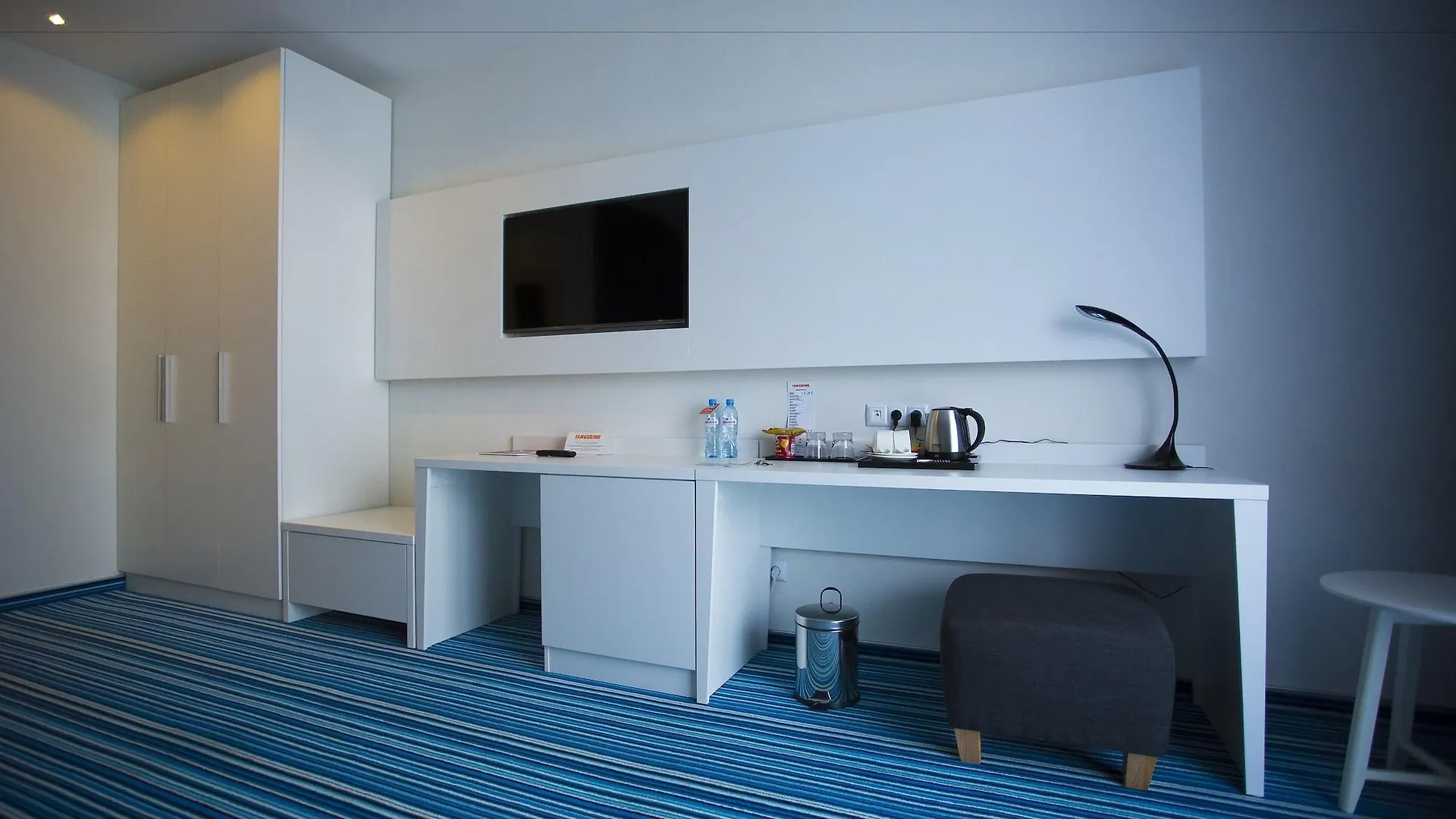 Tangerine Apart Hotel Батуми