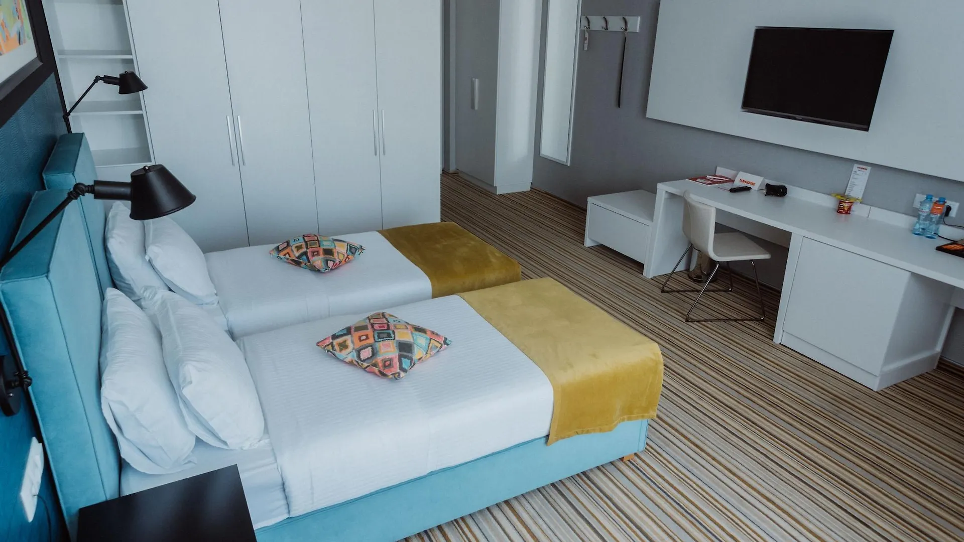 Tangerine Apart Hotel Батуми