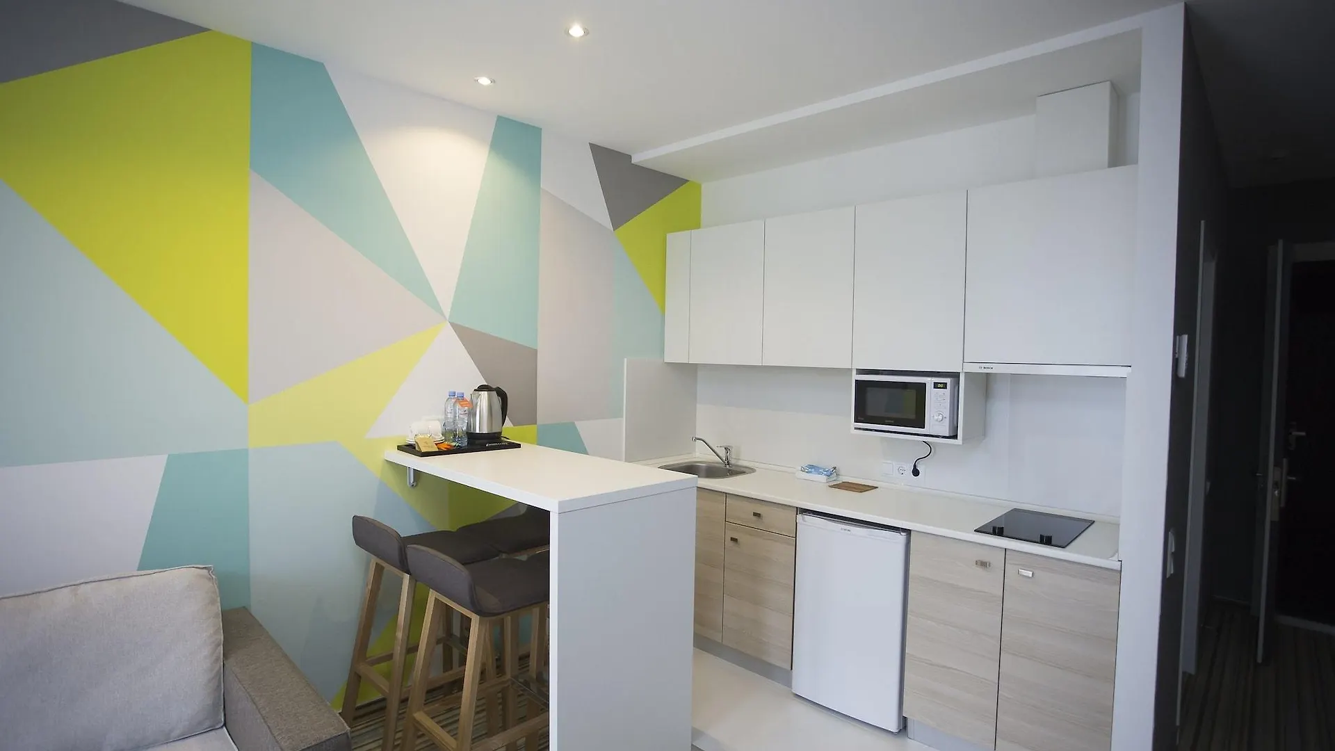 Tangerine Apart Hotel Батуми