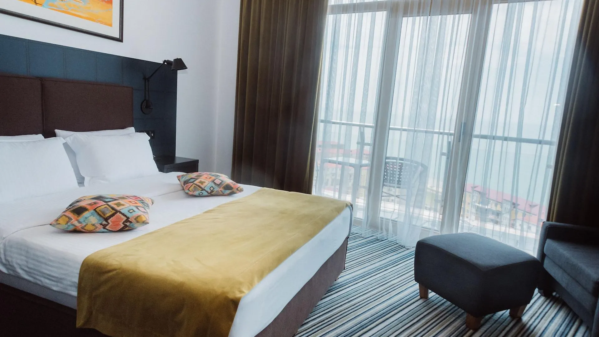 Tangerine Apart Hotel Батуми