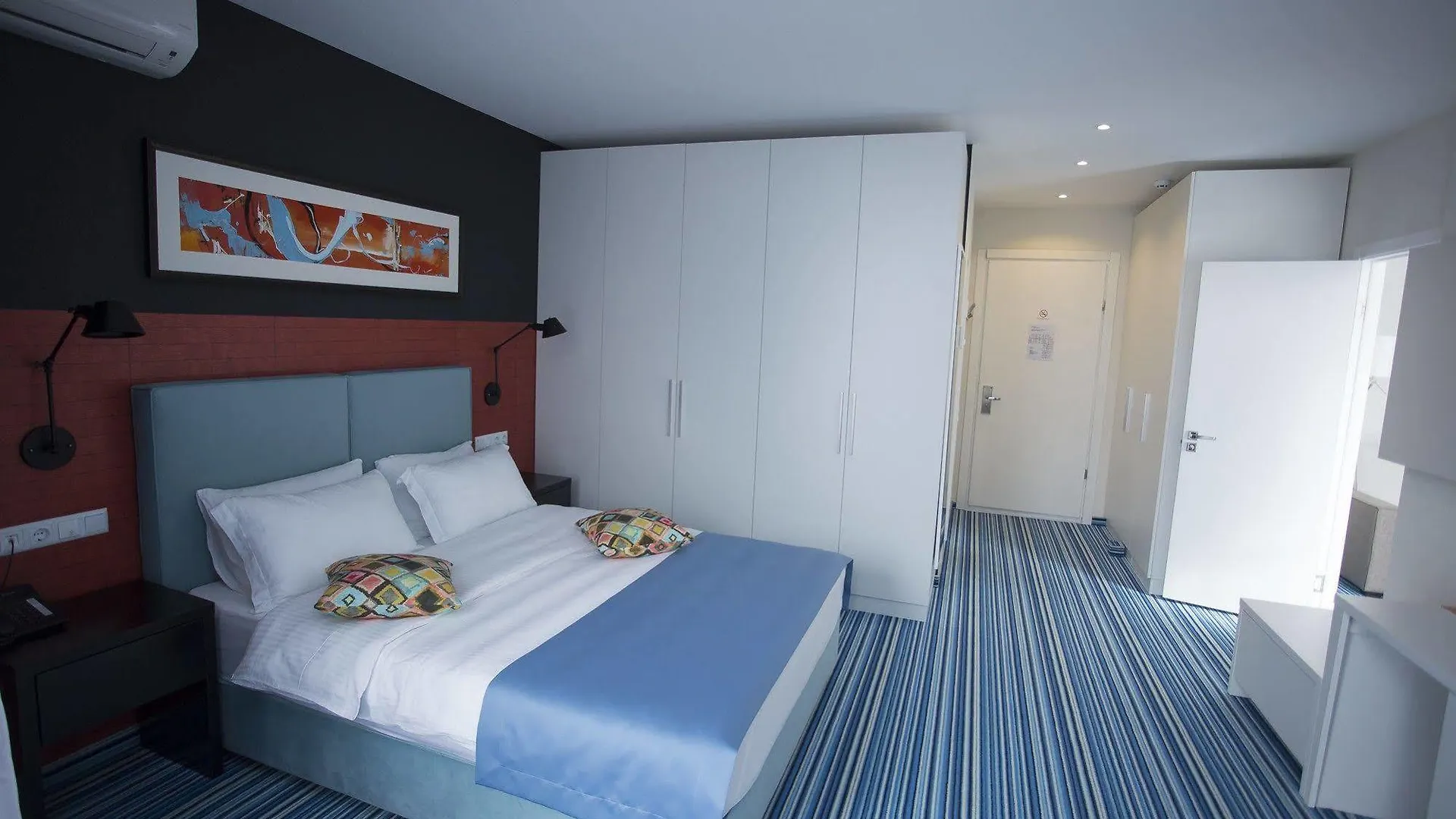 Tangerine Apart Hotel Батуми