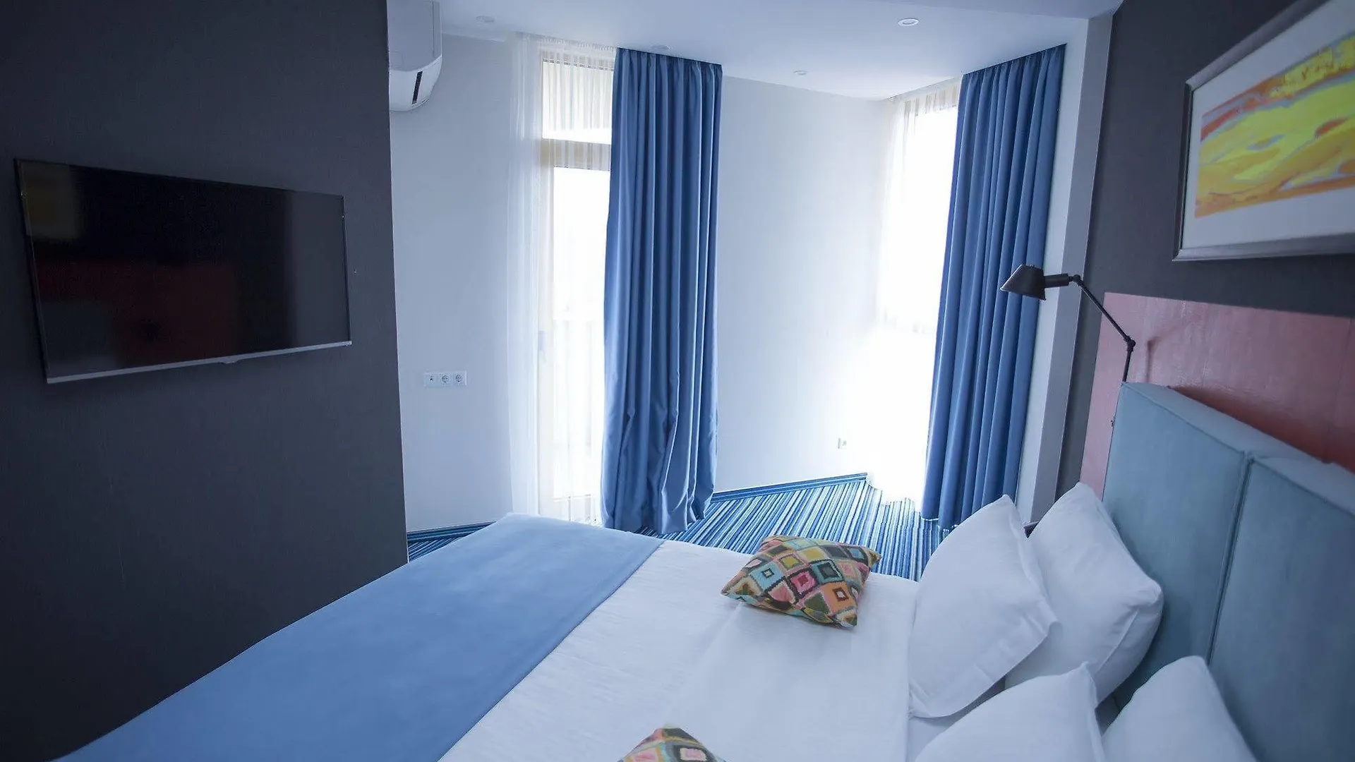 Tangerine Apart Hotel Батуми 4*,  Грузия
